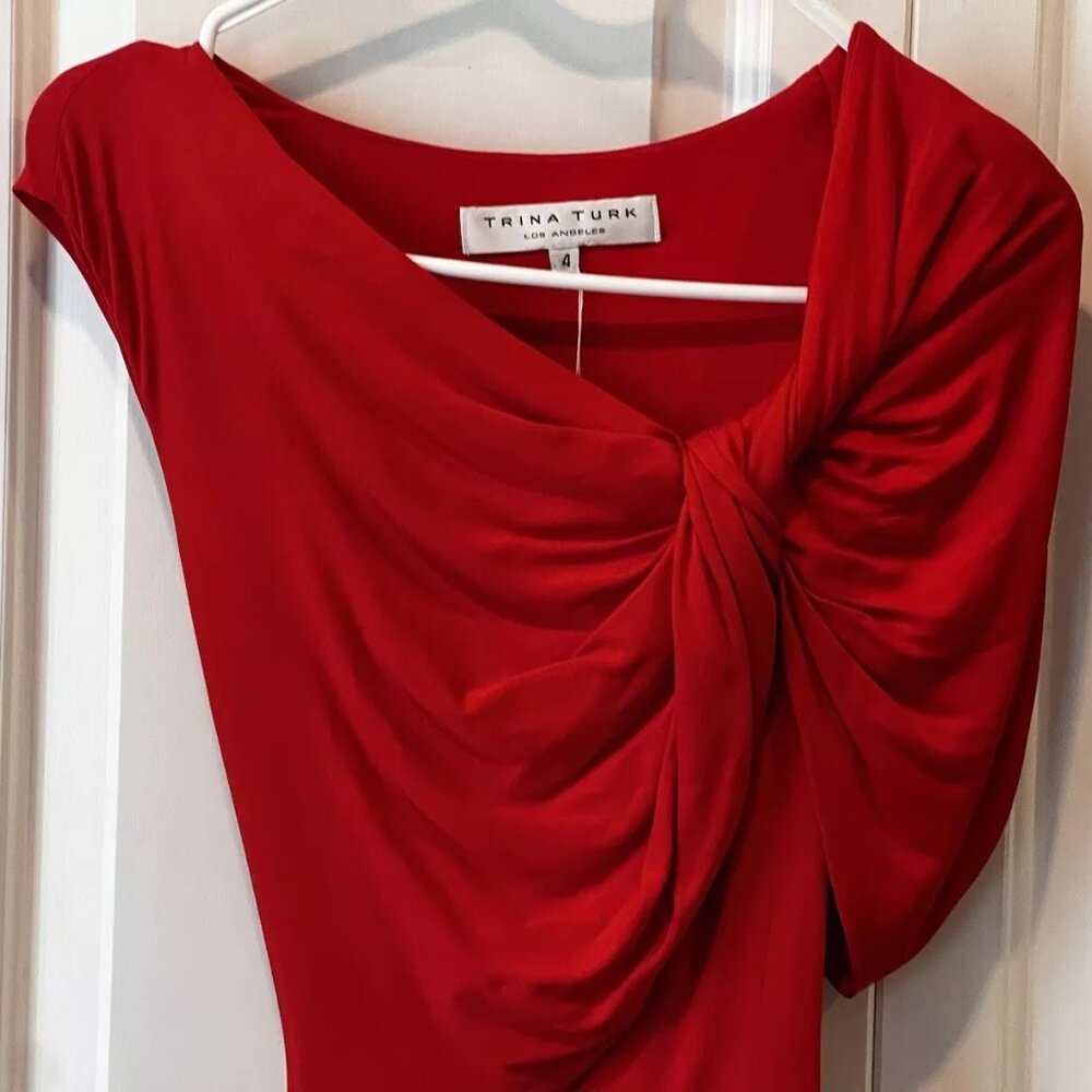 NWT: TRINA TURK CARDINAL RED DRAPED SLEEVE STRETCH JERSEY KNIT DRESS, SIZE: 4
